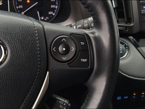 Toyota RAV4 IV (XA40) Рестайлинг с пробегом 2019 года, цена 3 050 000 рублей, 65519 км, внедорожник, Автокод Объявления