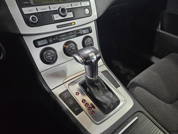 Volkswagen Passat B6 с пробегом 2009 года, цена 600 000 рублей, 274758 км, седан, Автокод Объявления