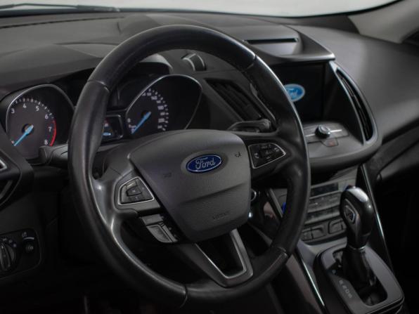 Ford Kuga II Рестайлинг с пробегом 2019 года, цена 1 435 000 рублей, 170181 км, внедорожник, Автокод Объявления