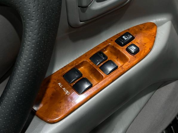 Toyota Land Cruiser 100 Series с пробегом 2002 года, цена 1 697 000 рублей, 325650 км, внедорожник, Автокод Объявления