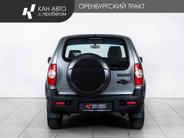 Chevrolet Niva I Рестайлинг с пробегом 2018 года, цена 660 000 рублей, 127515 км, внедорожник, Автокод Объявления