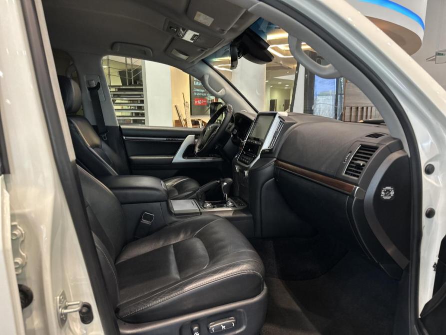 Toyota Land Cruiser 200 Series Рестайлинг 2 Казань  - изображение 13
