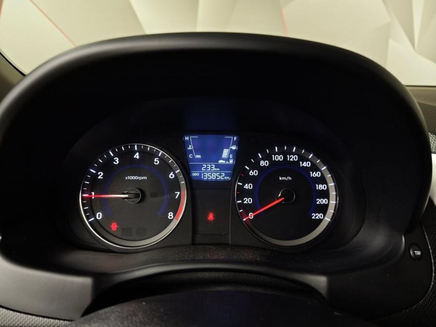 Hyundai Solaris I Москва  - изображение 16