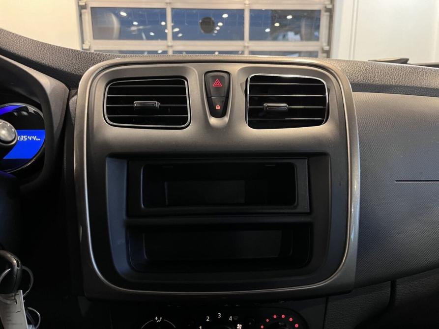 Renault Sandero II Чебоксары  - изображение 14