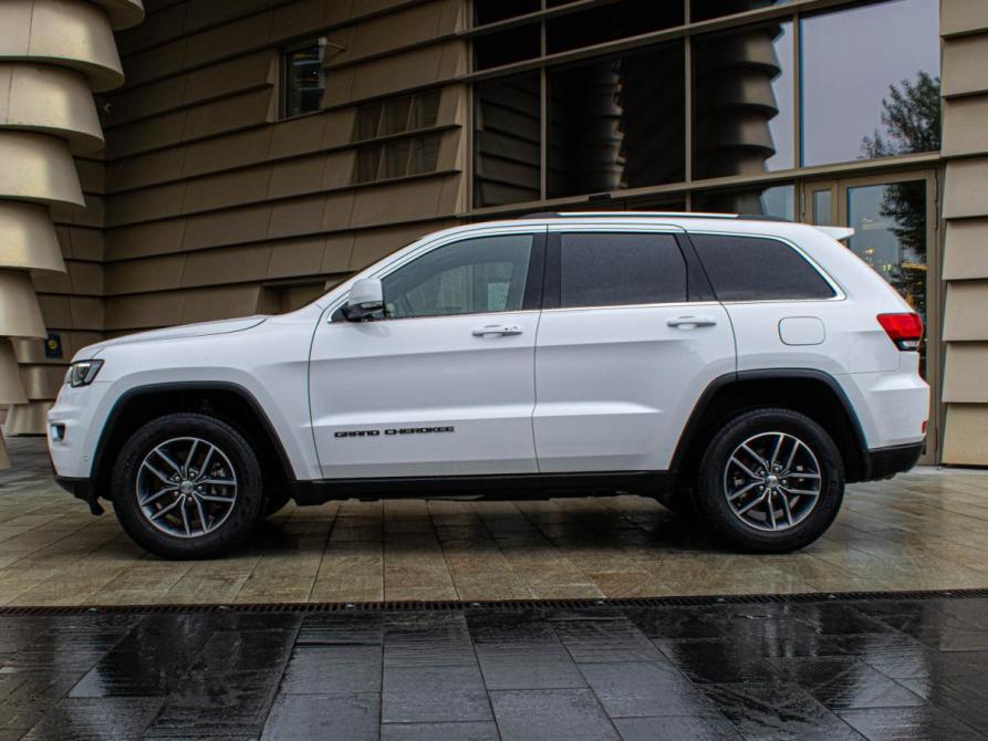 Jeep Grand Cherokee IV (WK2) Рестайлинг Москва  - изображение 8