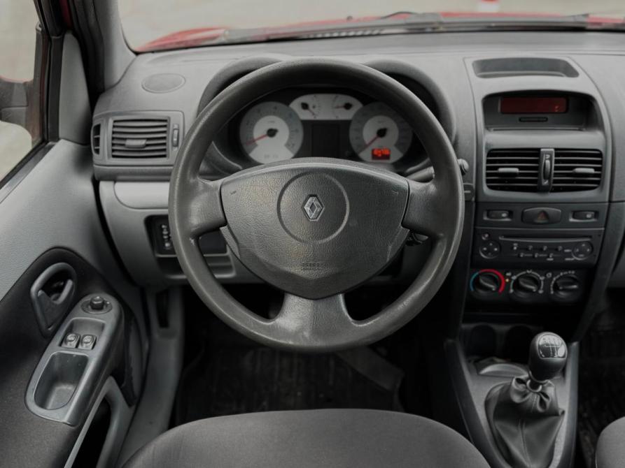 Renault Symbol I Рестайлинг Архангельск  - изображение 9