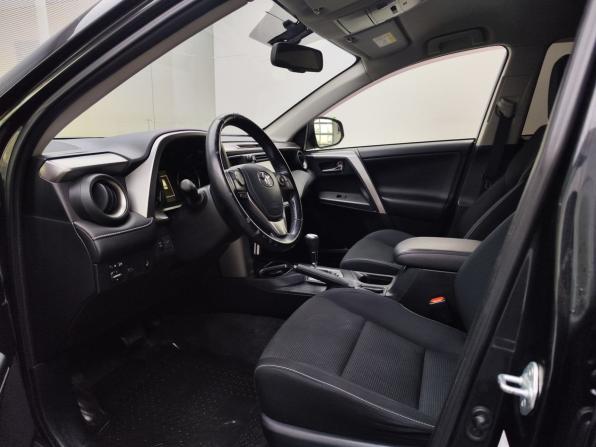 Toyota RAV4 IV (XA40) Рестайлинг с пробегом 2016 года, цена 2 200 000 рублей, 150980 км, внедорожник, Автокод Объявления