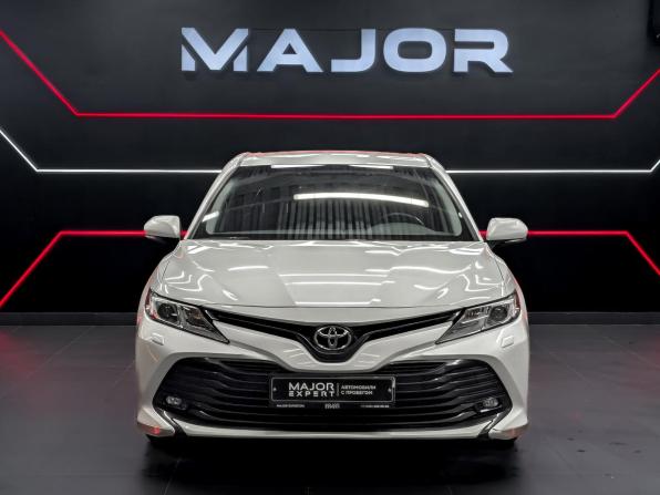 Toyota Camry VIII (XV70) с пробегом 2019 года, цена 2 590 000 рублей, 108420 км, седан, Автокод Объявления