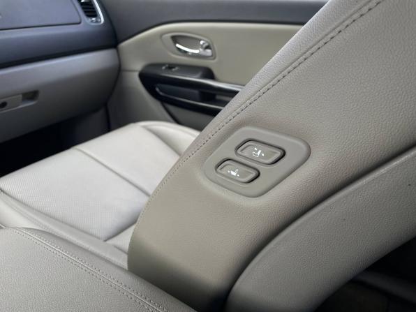 Kia Carnival III с пробегом 2019 года, цена 2 877 000 рублей, 180306 км, минивэн, Автокод Объявления