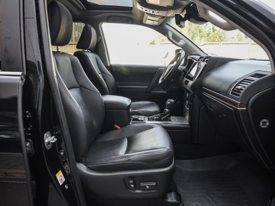 Toyota Land Cruiser Prado 150 Series Рестайлинг 2 Санкт-Петербург  - изображение 28