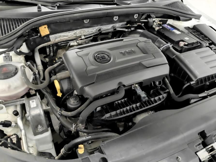 Skoda Octavia III (A7) Рестайлинг Санкт-Петербург  - изображение 9