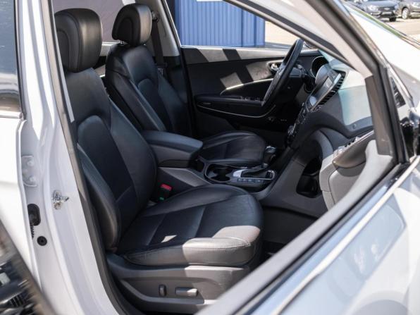 Hyundai Santa Fe III Рестайлинг с пробегом 2018 года, цена 2 749 000 рублей, 91308 км, внедорожник, Автокод Объявления