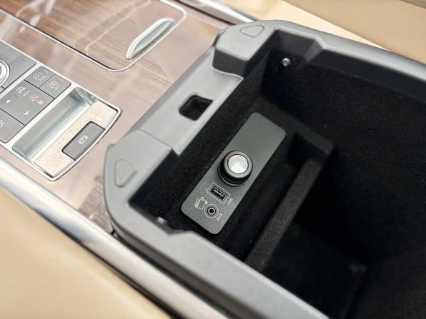 Land Rover Range Rover Sport II с пробегом 2015 года, цена 2 965 000 рублей, 165000 км, внедорожник, Автокод Объявления