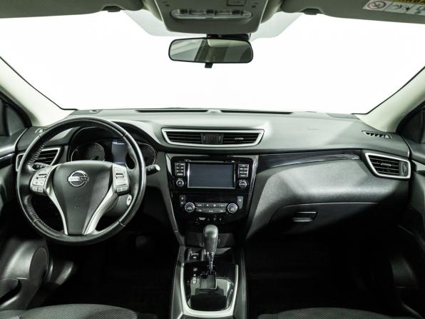 Nissan Qashqai II с пробегом 2018 года, цена 1 599 585 рублей, 136500 км, внедорожник, Автокод Объявления