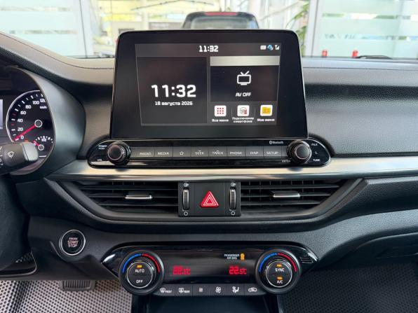 Kia Cerato IV с пробегом 2021 года, цена 2 250 000 рублей, 40341 км, седан, Автокод Объявления