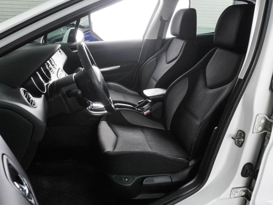 Peugeot 308 I Рестайлинг Воронеж  - изображение 10