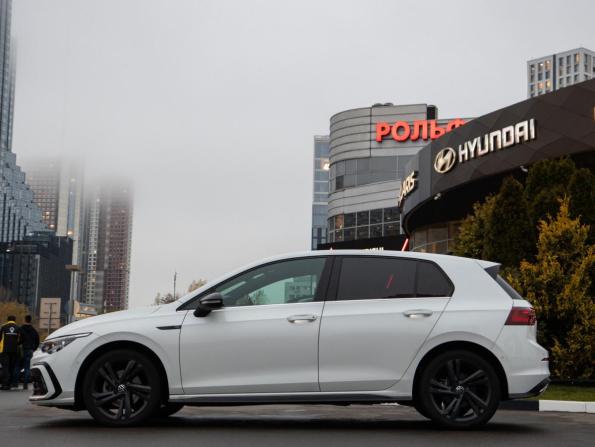 Volkswagen Golf VIII с пробегом 2021 года, цена 2 448 000 рублей, 92080 км, хэтчбек, Автокод Объявления
