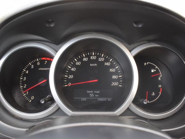 Suzuki Grand Vitara II Рестайлинг с пробегом 2010 года, цена 790 000 рублей, 208222 км, внедорожник, Автокод Объявления