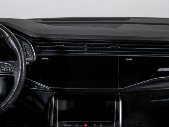 Audi Q8 I (4M) с пробегом 2019 года, цена 5 299 000 рублей, 121988 км, внедорожник, Автокод Объявления