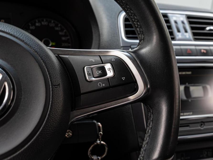 Volkswagen Polo V Рестайлинг Краснодар  - изображение 15