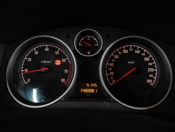 Opel Astra H Рестайлинг с пробегом 2012 года, цена 864 000 рублей, 148880 км, седан, Автокод Объявления