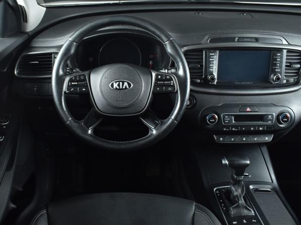 Kia Sorento III Prime Рестайлинг с пробегом 2018 года, цена 2 589 995 рублей, 171944 км, внедорожник, Автокод Объявления