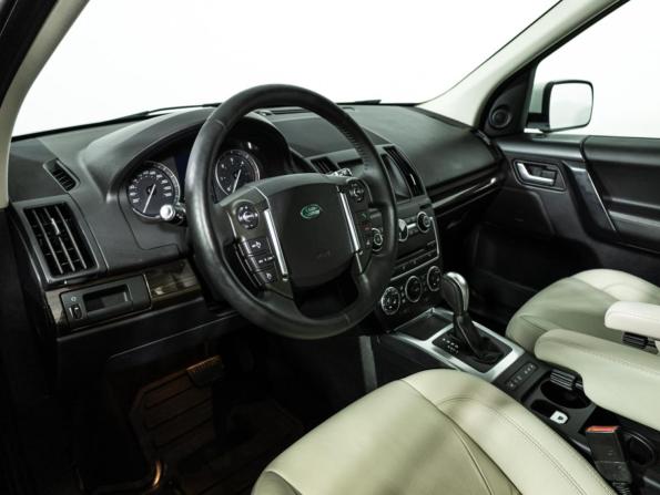 Land Rover Freelander II Рестайлинг 2 с пробегом 2014 года, цена 1 849 700 рублей, 153537 км, внедорожник, Автокод Объявления