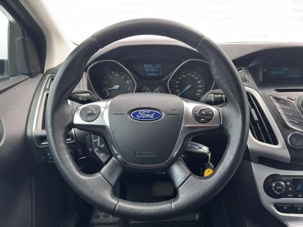Ford Focus III с пробегом 2012 года, цена 799 000 рублей, 236970 км, седан, Автокод Объявления