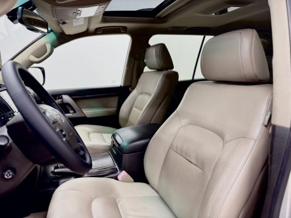 Toyota Land Cruiser 200 Series с пробегом 2008 года, цена 2 545 000 рублей, 372578 км, внедорожник, Автокод Объявления
