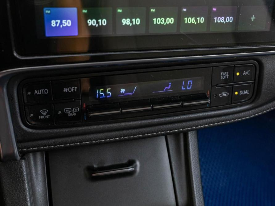 Toyota Corolla XI (E160 E170 E180) Рестайлинг 1 Краснодар  - изображение 13