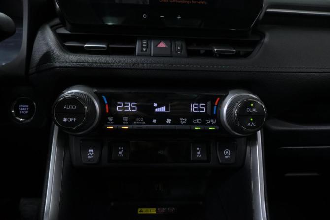 Toyota RAV4 V (XA50) с пробегом 2023 года, цена 3 332 000 рублей, 89823 км, внедорожник, Автокод Объявления