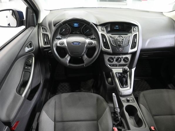 Ford Focus III с пробегом 2013 года, цена 829 900 рублей, 175823 км, хэтчбек, Автокод Объявления