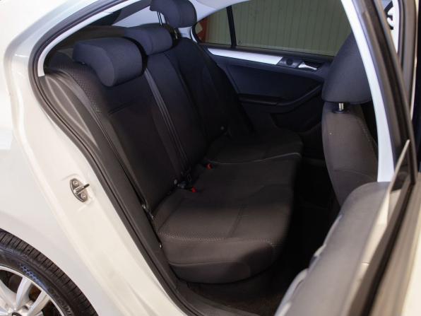 Volkswagen Jetta VI с пробегом 2013 года, цена 1 050 000 рублей, 222273 км, седан, Автокод Объявления