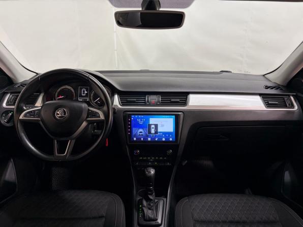 Skoda Rapid I с пробегом 2016 года, цена 1 080 000 рублей, 147719 км, лифтбек, Автокод Объявления