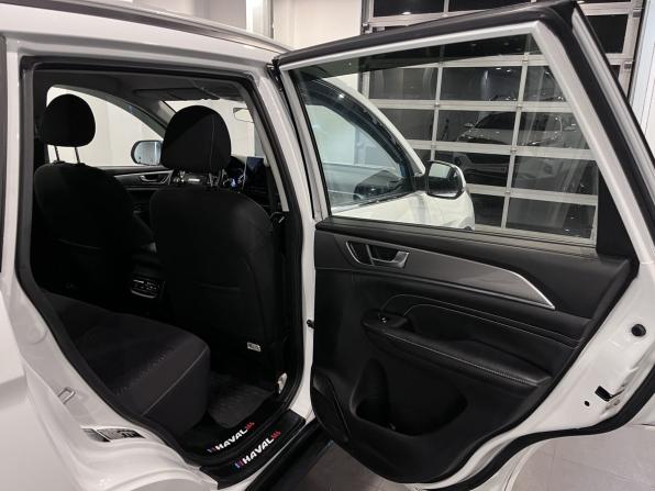 Haval M6 II с пробегом 2023 года, цена 2 015 000 рублей, 43325 км, внедорожник, Автокод Объявления