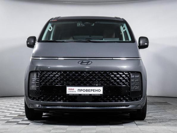 Hyundai Staria I с пробегом 2024 года, цена 5 500 000 рублей, 32554 км, минивэн, Автокод Объявления
