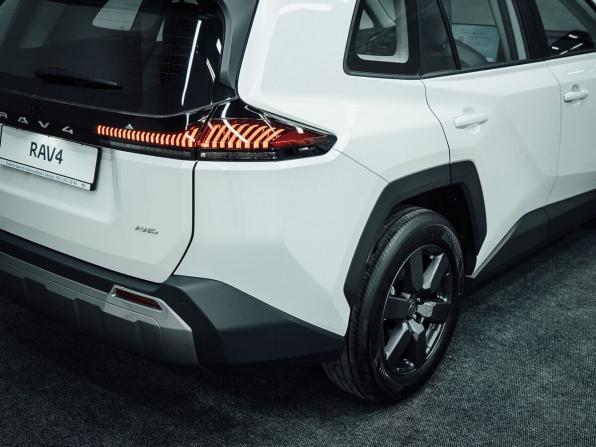 Новый Toyota RAV4 VI (XA60) 2026 года, цена 4 600 000 рублей, внедорожник, Автокод Объявления