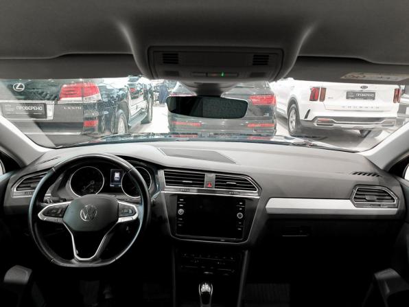 Volkswagen Tiguan II Рестайлинг с пробегом 2021 года, цена 2 995 000 рублей, 98768 км, внедорожник, Автокод Объявления
