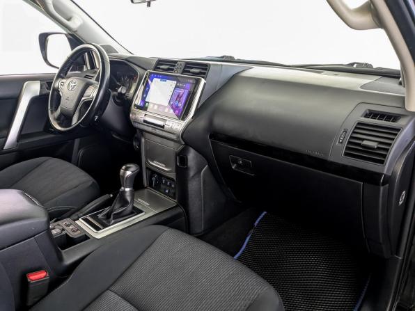 Toyota Land Cruiser Prado 150 Series Рестайлинг 2 с пробегом 2019 года, цена 4 650 000 рублей, 153000 км, внедорожник, Автокод Объявления
