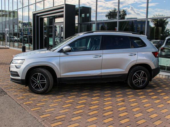 Skoda Karoq I с пробегом 2020 года, цена 2 096 800 рублей, 74500 км, внедорожник, Автокод Объявления