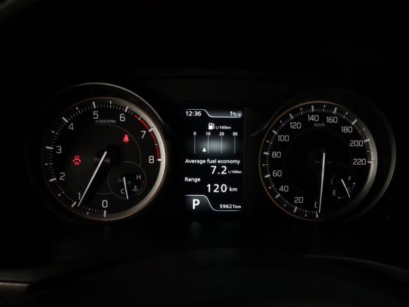 Suzuki Ertiga II с пробегом 2022 года, цена 2 090 000 рублей, 59620 км, компактвэн, Автокод Объявления