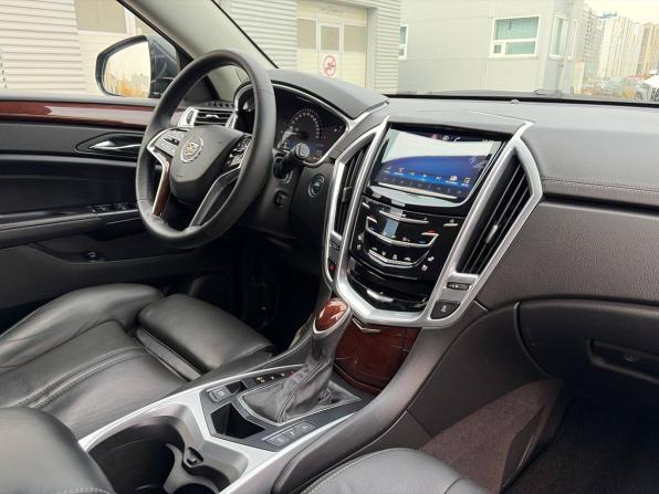 Cadillac SRX II Рестайлинг с пробегом 2013 года, цена 1 485 000 рублей, 171000 км, внедорожник, Автокод Объявления