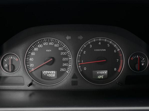 Volvo S60 I Рестайлинг с пробегом 2005 года, цена 750 000 рублей, 204495 км, седан, Автокод Объявления