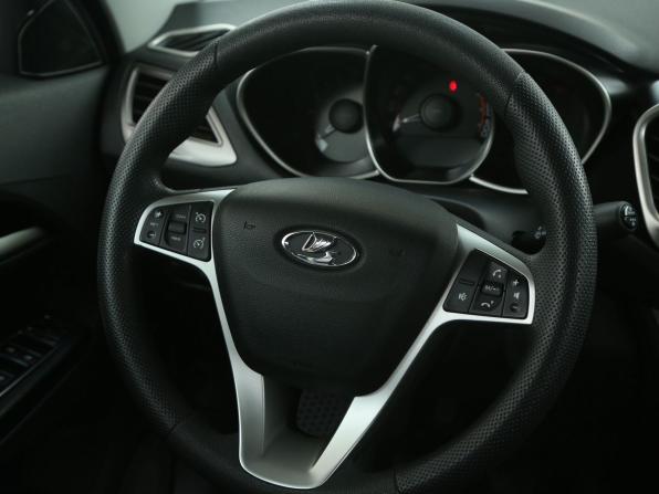 Lada (ВАЗ) Vesta I с пробегом 2021 года, цена 995 000 рублей, 62600 км, седан, Автокод Объявления