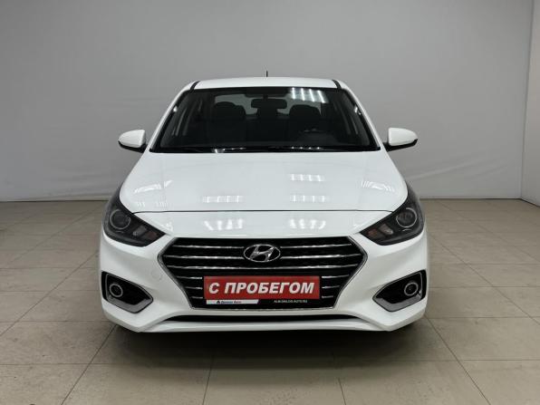 Hyundai Solaris II с пробегом 2017 года, цена 1 295 000 рублей, 144129 км, седан, Автокод Объявления