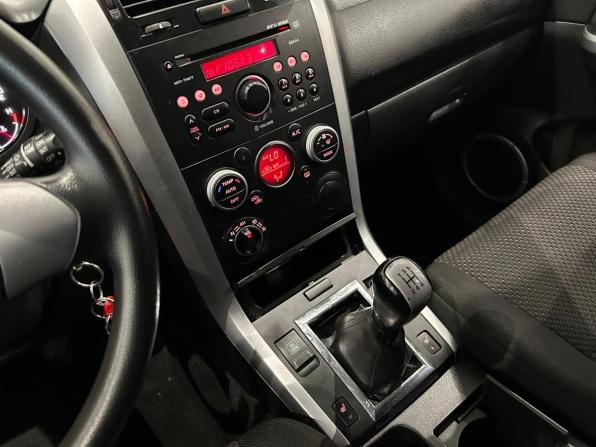 Suzuki Grand Vitara II Рестайлинг с пробегом 2011 года, цена 999 000 рублей, 150935 км, внедорожник, Автокод Объявления