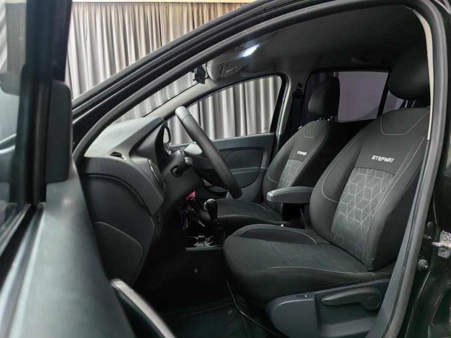 Renault Sandero II Москва  - изображение 9