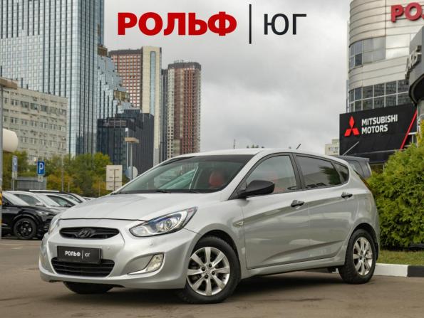 Hyundai Solaris I с пробегом 2013 года, цена 512 000 рублей, 268896 км, хэтчбек, Автокод Объявления
