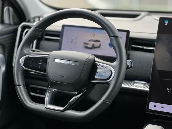 Jaecoo J7 I с пробегом 2023 года, цена 2 399 000 рублей, 42000 км, внедорожник, Автокод Объявления