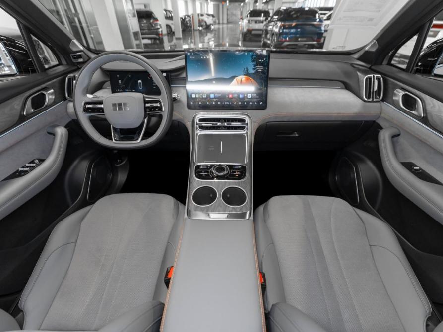 Geely Galaxy M7 Москва  - изображение 8